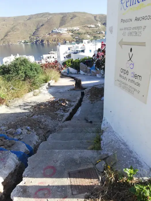 Κατασκευή δικτύου ύδρευσης περιοχής Αιγιάλης Αμοργού — 4