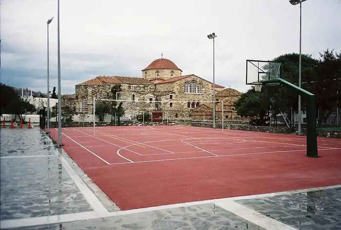Ανακαίνιση αθλητικών χώρων στα σχολικά συγκροτήματα Πάρου — 3