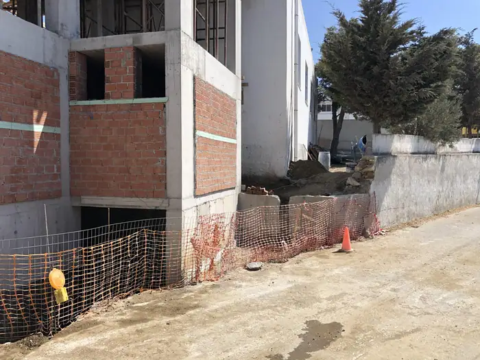 Ανακατασκευή-επισκευή WC στο δημοτικό σχολείο Βίβλου Νάξου — 4