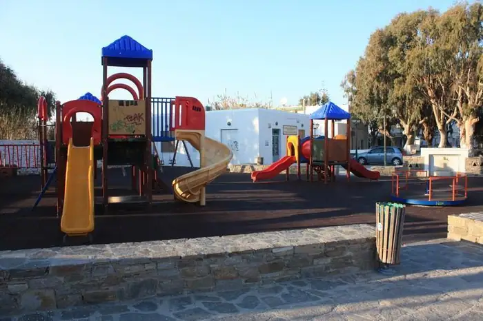 Αναβάθμιση αθλητικών εγκαταστάσεων δημοτικού γηπέδου Παροικιάς Πάρου — 17