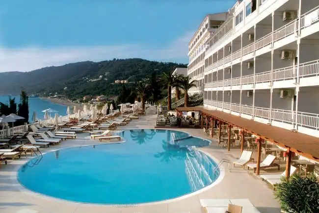 Ανακαίνιση ξενοδοχείου Aquis Agios Gordios στον Αγιο Γόρδιο Κέρκυρας — 3
