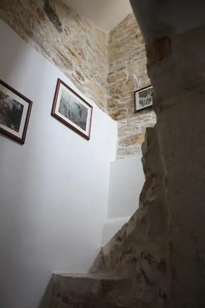 Δύο κατοικίες στην Απείραθο Νάξου — 15