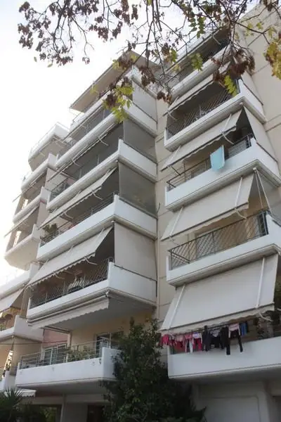 Κτίριο διαμερισμάτων στους Αγίους Αναργύρους — 5