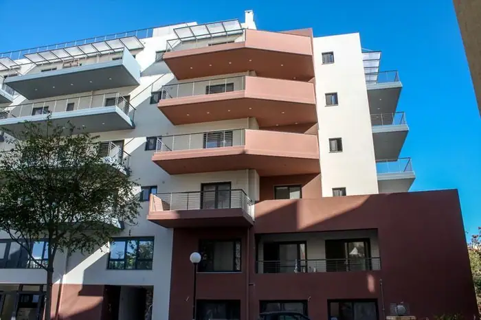 Κτίριο διαμερισμάτων, καταστημάτων και εκπαιδευτηρίων στους Αγίους Αναργύρους — 4