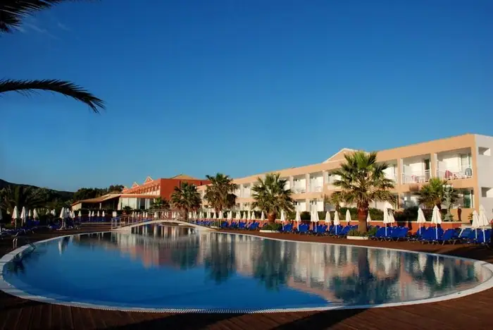 Ξενοδοχειακή μονάδα Aquis Sandy Beach στον Αγιο Γεώργιο Κέρκυρας — 3