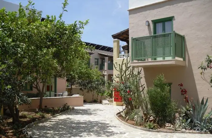 Ανακαίνιση και αναδιαμόρφωση ξενοδοχειακής μονάδας Aquis Silva Beach στην Χερσόννησο Κρήτης — 12