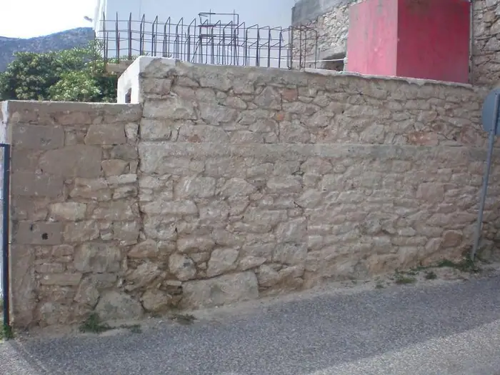 Ανακατασκευή παλαιάς αίθουσας δημοτικού σχολείου Κωστού — 2